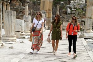 All Inclusive Private Access Ephesus Tour (SKIP-THE-LINE) - Getting to Ephesus from Kusadasi: fast, controlled, air-conditioned
