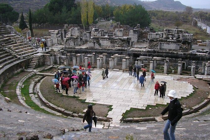 Biblical Jewels of Ephesus - Kusadasi pickup and van time: why this setup works