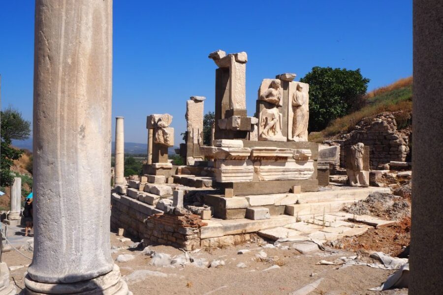 Ephesus Bible Study Tour from Kusadasi or Izmir - Seven Sleepers Cave: the legend you can stand inside