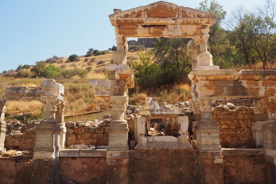 Ephesus: Customised Day Tour from Kusadası Port - Terrace Houses of Ephesus: When Mosaics and Heating Systems Beat Postcards