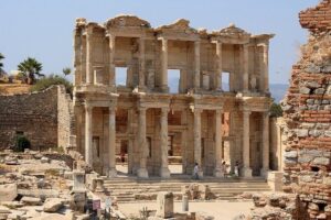 Ephesus Highlights Tour for Cruisers from Kuşadası Port - The Ephesus walk: Celsus Library, Odeon, and the St. Paul angle