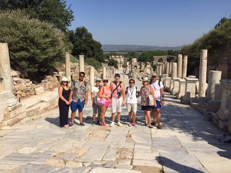 Ephesus: Mary's House Private & Group Tour with Ticket+Lunch - Lunch in Selçuk plus the carpet demonstration village stop