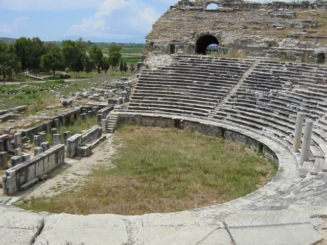 Ephesus, Priene, Miletos and Didyma Tour - Aegean antiquity, efficiently: how the 4-city plan works