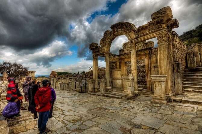 Ephesus Shared Tour for Cruise Passengers from Kusadasi Port - Meeting at 8:30 and rolling out in an air-conditioned minivan
