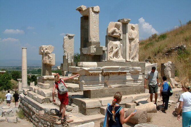 Ephesus Skip Line Tour From Kusadasi Port - Should you book this skip-line Ephesus tour?