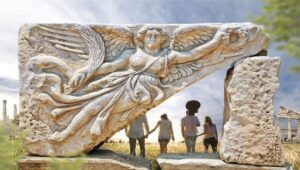 Ephesus: Small Group Tour for Cruise Passengers - House of the Virgin Mary: A Pilgrimage Stop with Serious Emotion
