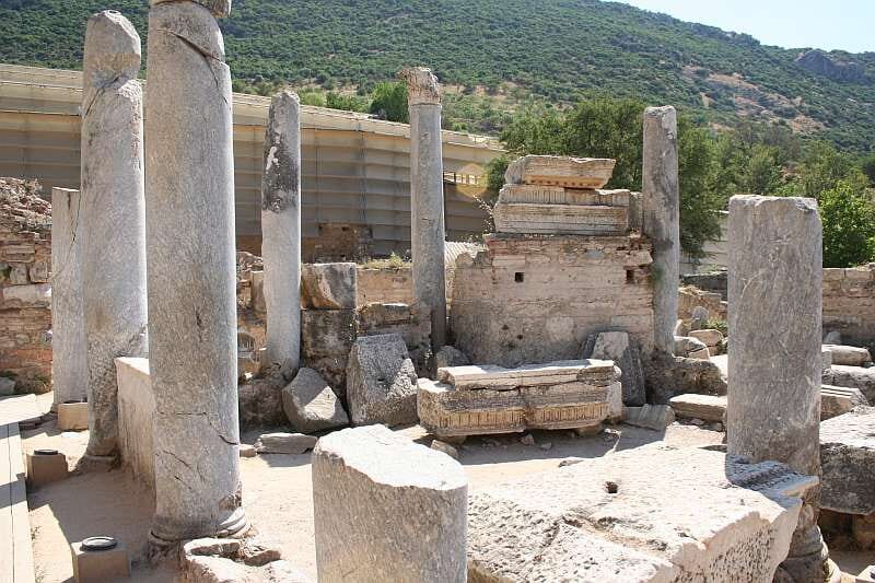 Ephesus: Small Group Tour for Cruise Passengers - Walking, Photos, and Staying Cruise-Ready in 5 Hours