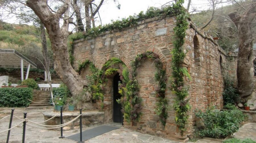 Ephesus & Virgin Mary's House Tour (Entry Fees Included) - Virgin Mary’s House: Chapel, Wishing Wall, and Spring Water