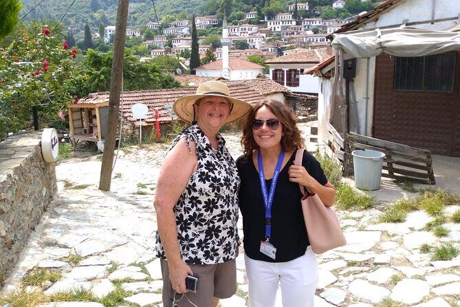 FOR CRUISE GUESTS ONLY / Private Best of Ephesus and Shopping Tour - Shopping time: what to expect and how to make it worthwhile
