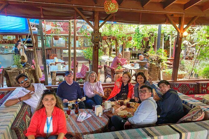 FOR CRUISERS: Best of Ephesus Tour with GUARANTEED ON-TIME RETURN - Getting to the ruins: meeting point, timing, and A/C comfort