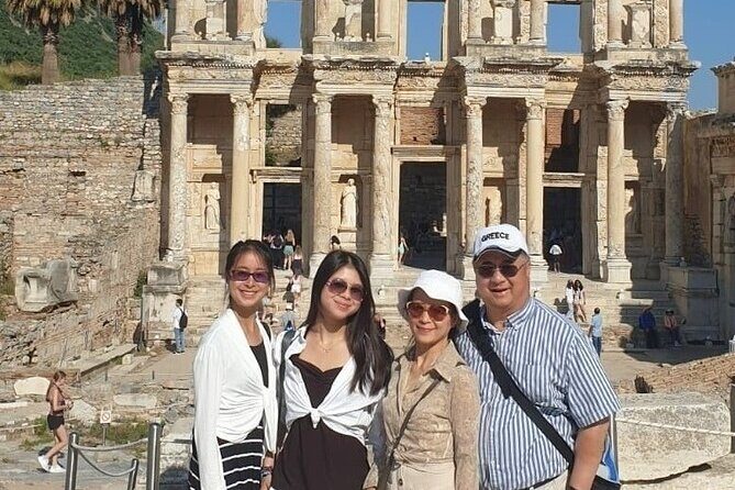 FOR CRUISERS : Ephesus Tour with Lunch - Lunch at a carpet-weaving cooperative: practical, included, and easy