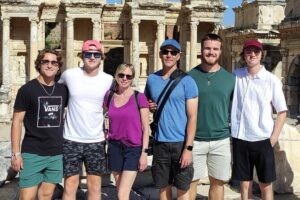 For Cruisers:EPHESUS & MARYS HOUSE TOUR (On Time & Skip the line) - Meeting at the port: how the day starts smoothly