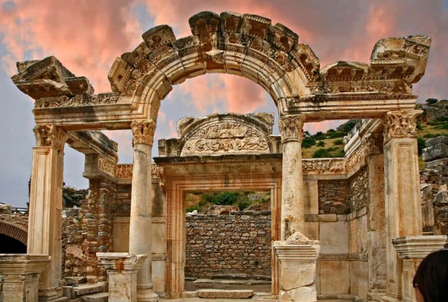 From Kusadasi: Full Day Private or Small Group Ephesus Tour - İsa Bey Mosque and Temple of Artemis: variety that breaks up the heat