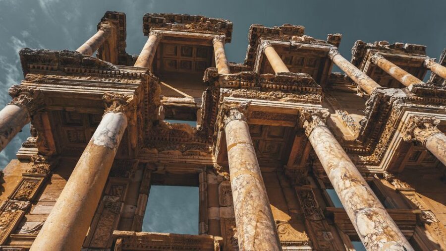 From Kusadasi Port: Ephesus Tour with Skip-the-Line Entry - Ephesus Museum: Six Chambers That Turn Ruins Into Objects