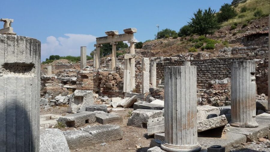 From Kusadasi Port: Ephesus Tour with Skip-the-Line Entry - The House of the Virgin Mary: A Pilgrimage Stop Before the Ruins