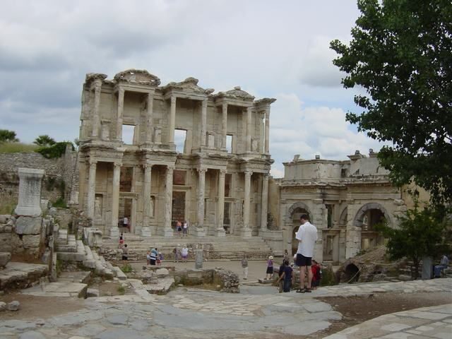Full-Day Ephesus & Terrace Houses Tour - Entry Fees Included - Marble Street and the Big First Impressions