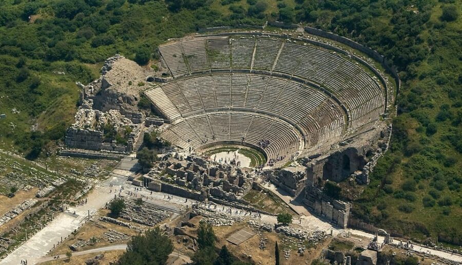 Kusadasi: Ephesus, House of Virgin Mary, and Temple Tour - Lunch in the middle: why the included meal is part of the value