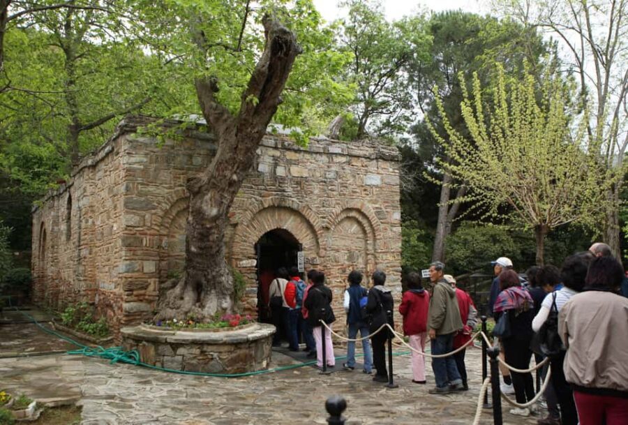 Kusadasi: Ephesus Private or Group Tour for Cruise Guests - Private vs small group: what you gain on a cruise day