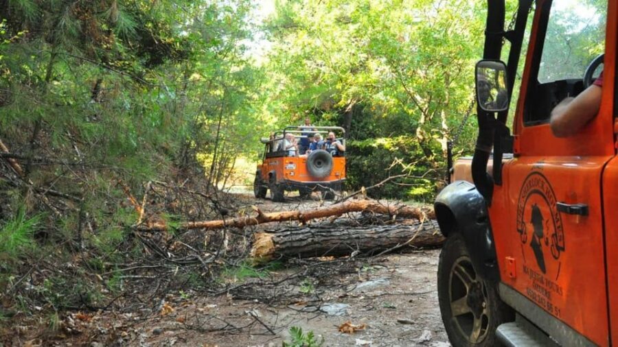 Kusadasi : Jeep Safari Tour - The mountain descent to Zeus Cave (swim stop number one)