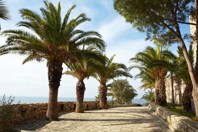 Kusadasi Legacy of the Ottomans: Exploration Game and Tour - Who should book Kusadası Legacy of the Ottomans?