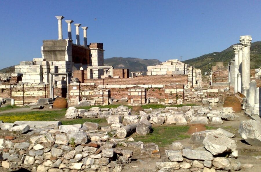 Kusadasi Port:Biblical Private Ephesus Tour | Skip-the-Line - House of the Virgin Mary: a pilgrimage stop with good pacing
