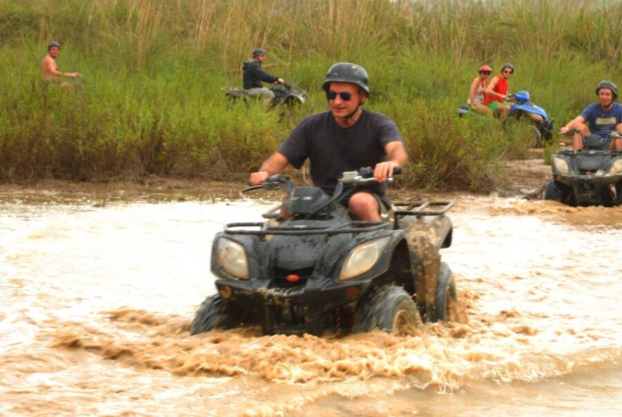 Kusadasi Quad Safari - Pamucak Beach sections: sand, dust, and a smart cooling-off break