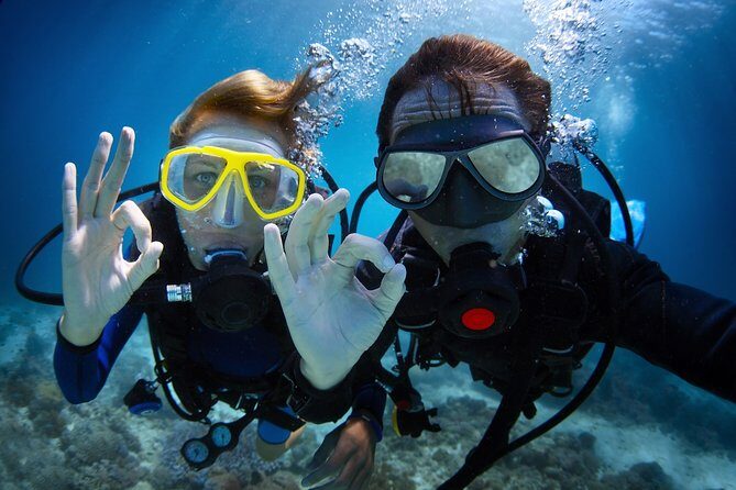 Kusadasi Scuba Diving Experience w/Instructor incl. Transfer - The Hotel Transfer: The Quiet Convenience Factor