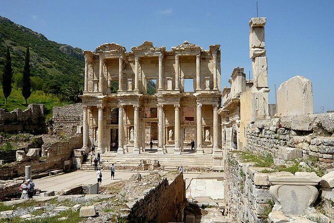 Kusadasi Shore Excursion: Private Tour to Ephesus and the House of Virgin Mary - The House of the Virgin Mary (Meryemana): meaning, setting, and small practical tips