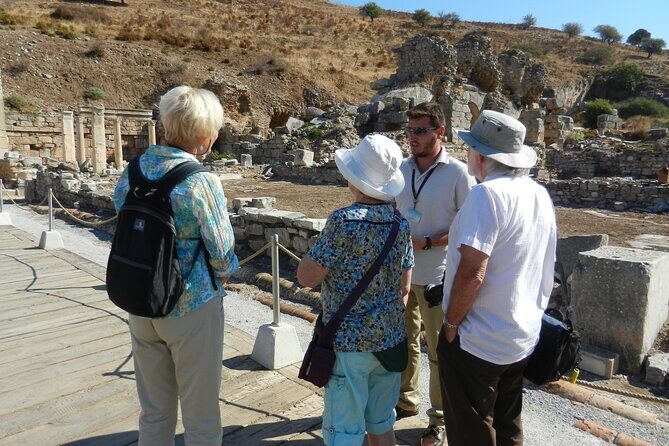 NO HIDDEN FEES Private Ephesus, Terrace Houses, St. John Basilica - How the meeting works (and why it matters once you’re docked)