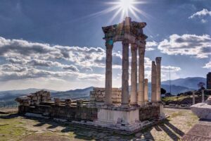 Pergamon&Asklepion Day Tour from Kusadasi / Izmir - Your day starts with an easy drive out of Izmir