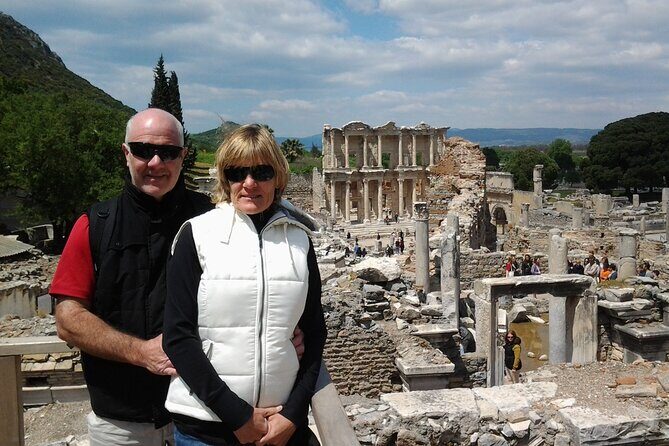 Private Ephesus and Turkish Bath Tour from Kusadasi Port - Lunch in Kusadası: fuel that fits your dietary needs