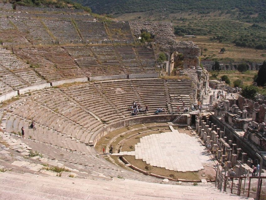 PRIVATE EPHESUS TOUR FOR CRUISERS: from Kusadasi Cruise Port - Panoramic Kusadasi Views and the Castle View