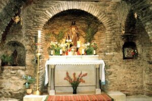 Private Guided Ephesus, Terrace Houses, House of Virgin Mary - House of the Virgin Mary: cisterns, holy water fountains, and a prayer wall
