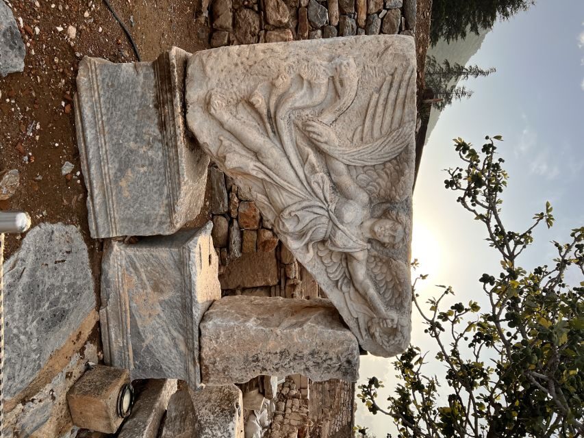 Private Halfday Ephesus Tour with Temple of Artemis Tour - Inside Ephesus: Odeon and Roman Baths for the real city feeling
