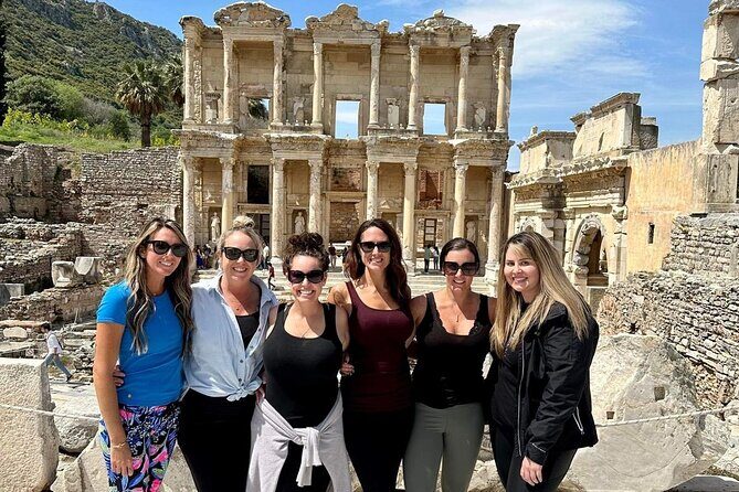 PRIVATE NO HIDDEN FEES Ephesus, Mary's House Guided Tour /GRP OPT - Artemis Stop: A short, sharp capstone before you head back