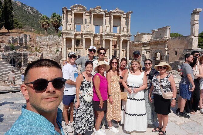 PRIVATE or SHARED: Ephesus & Mary's House Tour ENTRY FEES & LUNCH - Meryemana (House of the Virgin Mary): More Than a Photo Stop