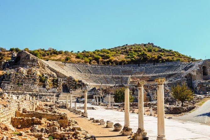 Private Tour: Ephesus Day Trip from Kusadasi with Lunch - How the day starts with Kusadasi pickup and a private ride