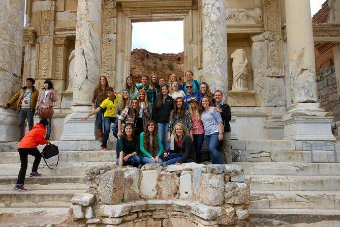 Private Van for Ephesus Tour from Kusadasi Port - Stop 1: Meryemana (Virgin Mary’s House) and the daily shrine rhythm