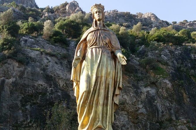 Private Van for Ephesus Tour from Kusadasi Port - Stop 3: Selcuk’s quick village stop near St. John and Ottoman-era details