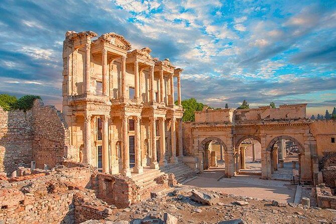 SKIP-THE-LINE: 4 Hours Ephesus Tour ONLY FOR CRUISERS from PORT - Ephesus Ancient City: Hadrian Gate, Celsus, and the marble streets