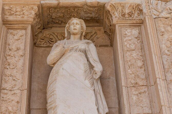 SKIP THE LINE - Private Guided Ephesus Tour - Kusadasi Castle (Pigeon Island): Views and a Maritime Detour