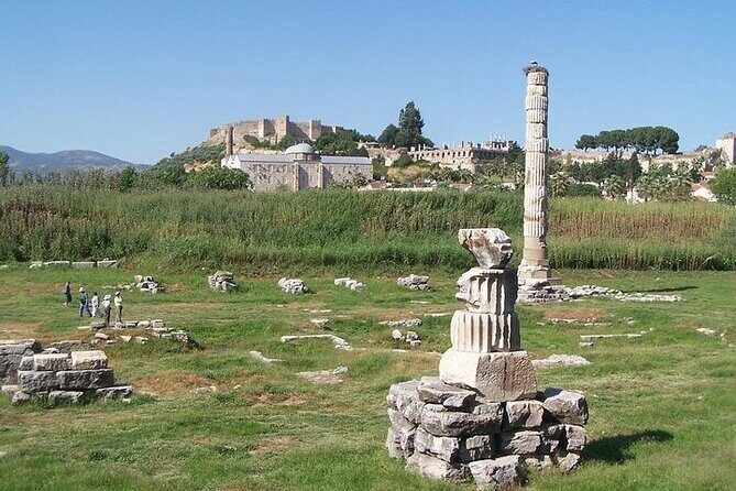 Small Group Ephesus Tour from Selcuk / Kusadası - Temple of Artemis (Artemision): quick stop, big name