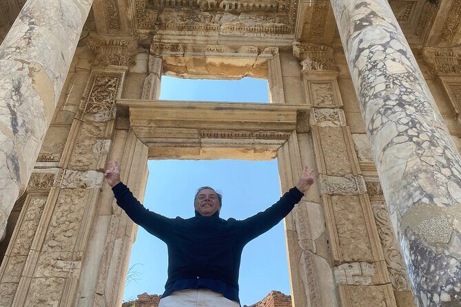 Unforgettable Turkish Breakfast&Panoramic Ephesus Tour,No Fees!! - İsa Bey Mosque: A Fine Example of Selçuk Architecture