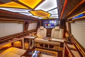 Vip Transfer Kusadasi To/From Izmir Airport (Price for ONE WAY) - Pickup That Starts with a Name Sign